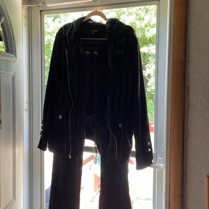 Babyphat lounge outfit pants are 2X and jacket is a 3X